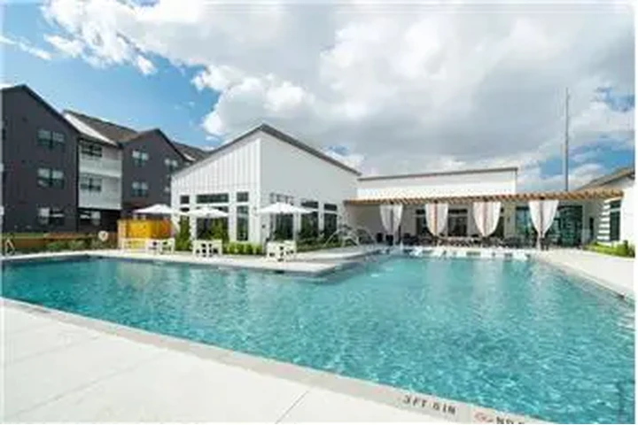 $1783 : Rental property with 2 bedro image 1