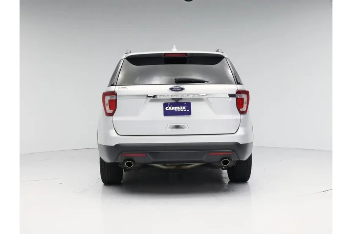 $16998 : Ford Explorer 2017 Base 4dr image 6