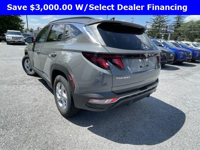 $28650 : PRE-OWNED 2024 HYUNDAI TUCSON image 5