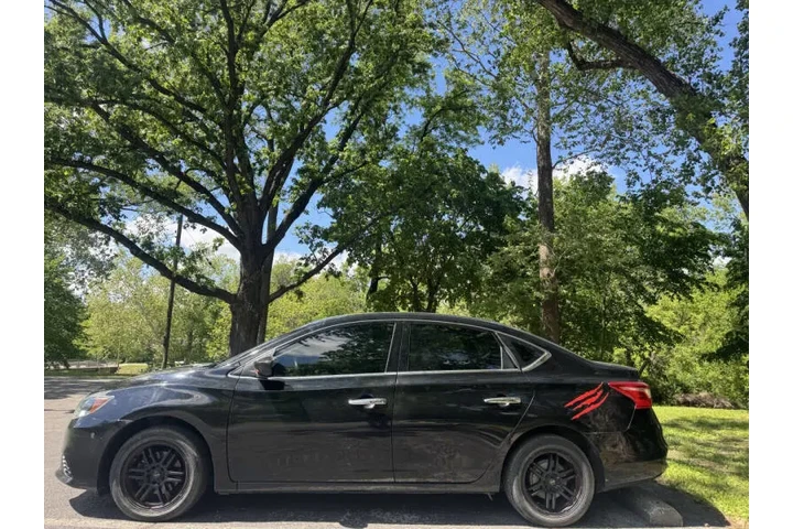$5999 : 2017 Sentra SV image 10