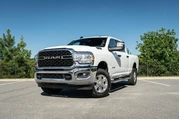 Ram 2500 2024 4x4 Big Horn 4 en Greenville