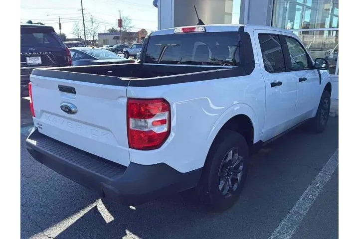 $22000 : Ford Maverick 2022 XL 4dr Su image 3