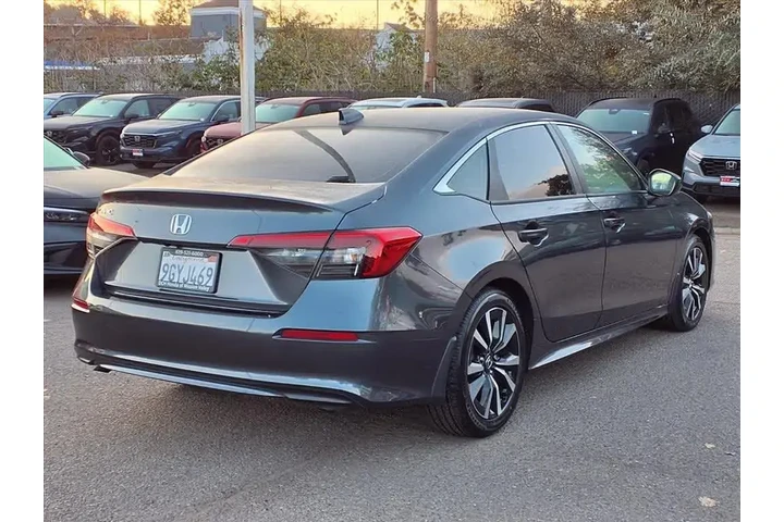 $22900 : Honda Civic 2023 EX 4dr Seda image 5