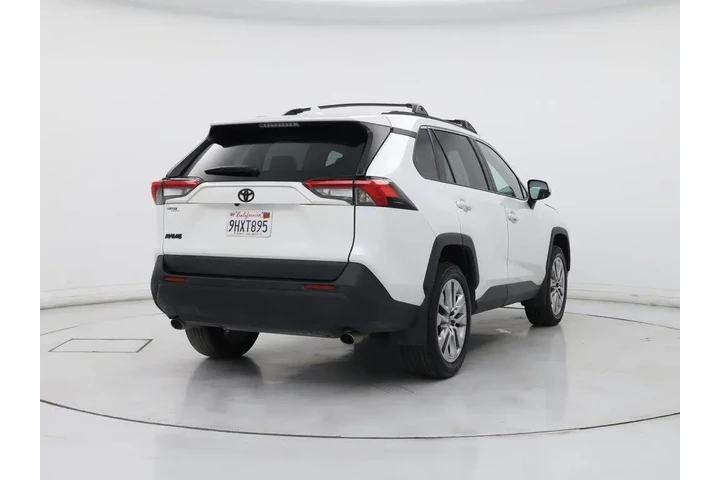 $32998 : Toyota RAV4 2023 XLE Premium image 8
