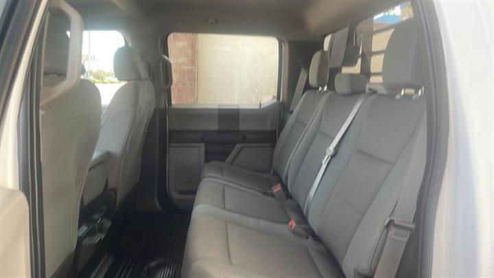 $29950 : 2019 FORD F350 SUPER DUTY CRE image 6