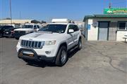 $11950 : 2013 Grand Cherokee Laredo SUV thumbnail