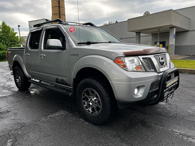 $16495 : 2014 Frontier PRO-4X Crew Cab image 1