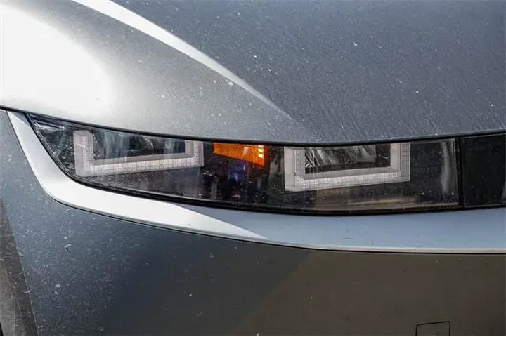 $24992 : Hyundai IONIQ 5 2023 SEL 4dr image 8