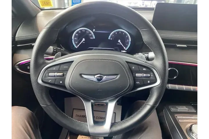 $31590 : Genesis GV70 2023 AWD 2.5T S image 5