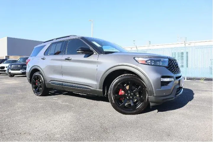 $28362 : Ford Explorer 2021 AWD ST 4d image 8