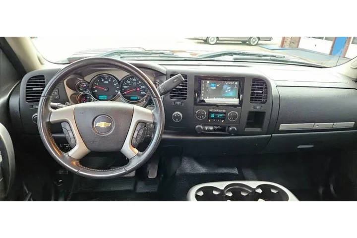 $23990 : 2014 Silverado 3500HD LT image 10