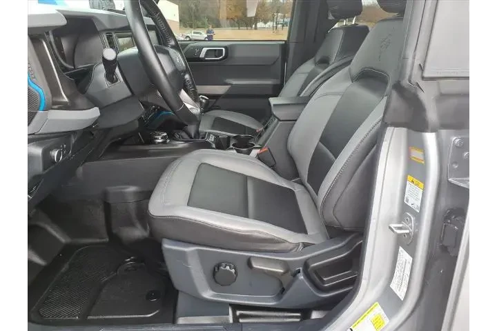 $32994 : Ford Bronco 2021 4x4 Black D image 10