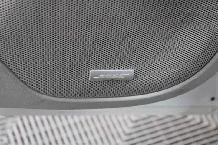 $22988 : GMC Acadia 2019 SLT-1 4dr SU image 5