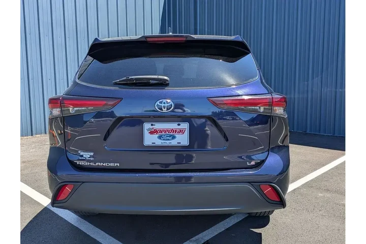 $38888 : Toyota Highlander 2025 LE 4d image 6