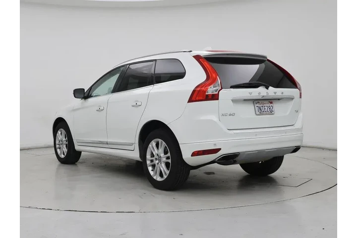 $16998 : Volvo XC60 2016 T5 Drive-E P image 2
