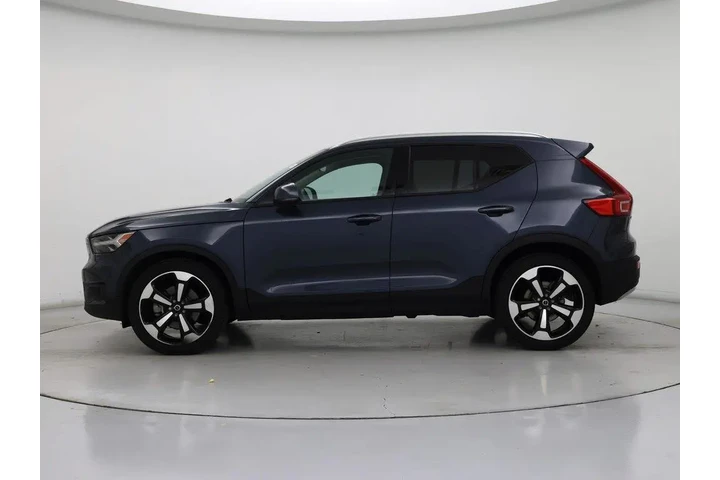 $23998 : Volvo XC40 2021 AWD T5 Momen image 3