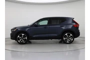 $23998 : Volvo XC40 2021 AWD T5 Momen thumbnail