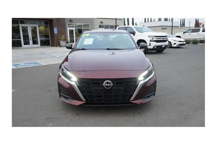 $20984 : 2024 Altima 2.5 SV image 3