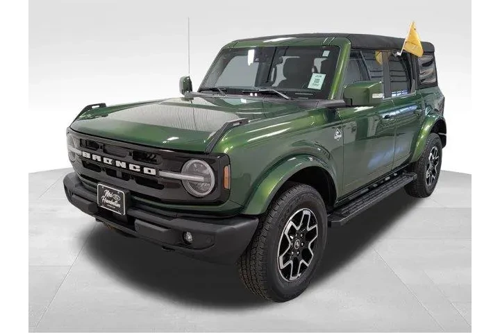 $39810 : Ford Bronco 2023 4x4 Outer B image 5
