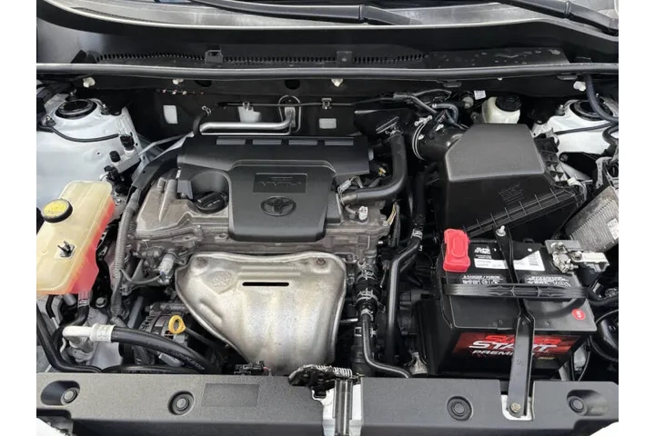 $14999 : 2015 RAV4 XLE image 9