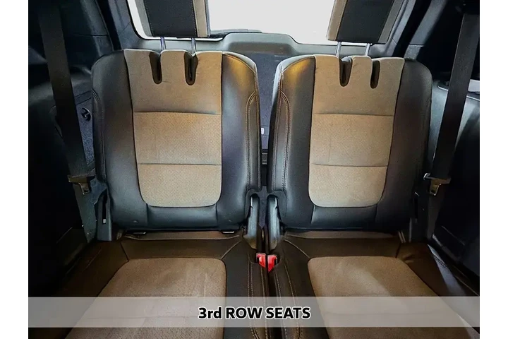 $10179 : Ford Explorer 2017 AWD XLT 4 image 7