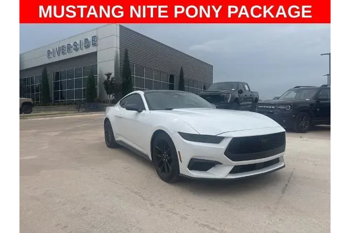 $30595 : Ford Mustang 2025 EcoBoost 2 image 6