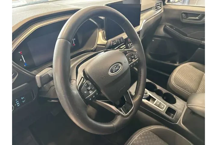 $22448 : Ford Escape 2023 AWD Active image 9