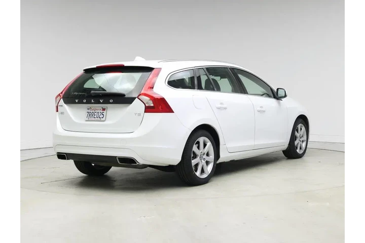$18998 : Volvo V60 2016 T5 Drive-E Pr image 8