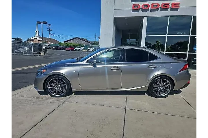 $19988 : Lexus IS 200t 2016 4dr Sedan image 2