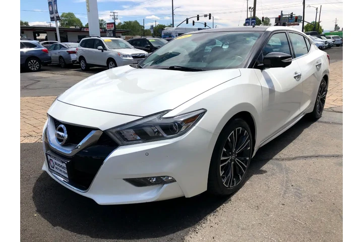 $13990 : 2016 Maxima 3.5 Platinum image 6