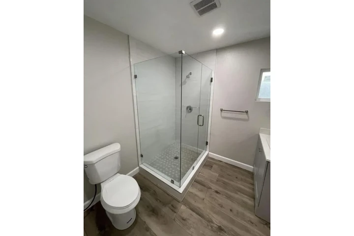 $1100 : APTO PRIVADO EN LOS ANGELES CA image 5