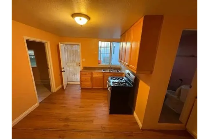 $2500 : Casa en renta 2 recámaras image 6