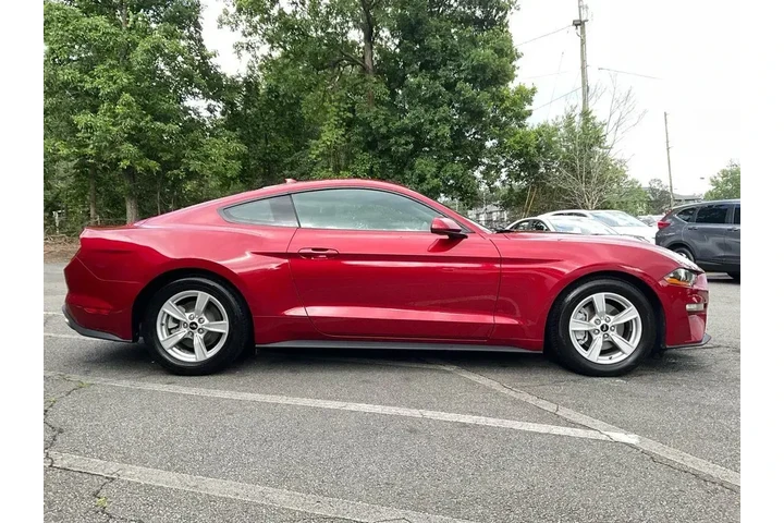 $19985 : Ford Mustang 2021 EcoBoost 2 image 4