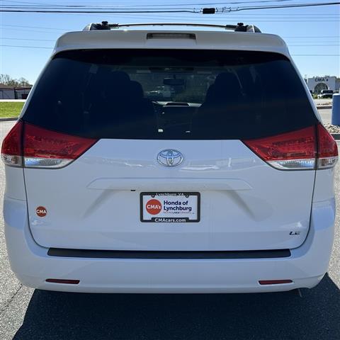 $14888 : PRE-OWNED 2014 TOYOTA SIENNA image 4