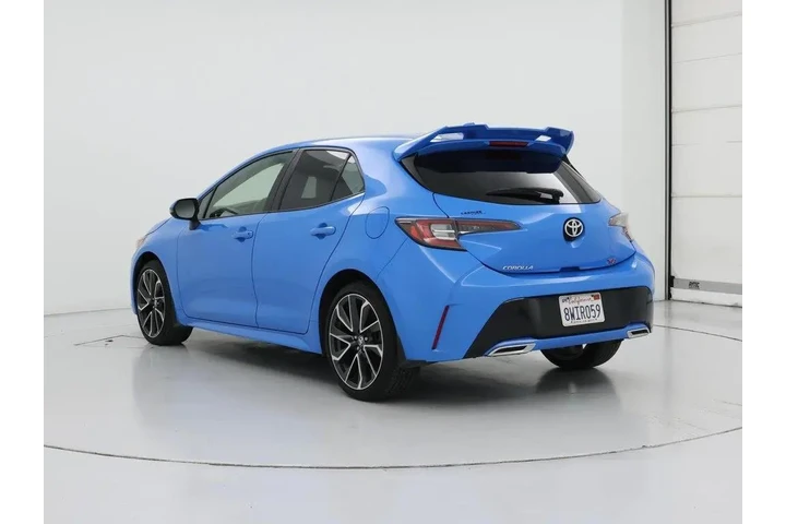 $22998 : Toyota Corolla Hatchback 202 image 2