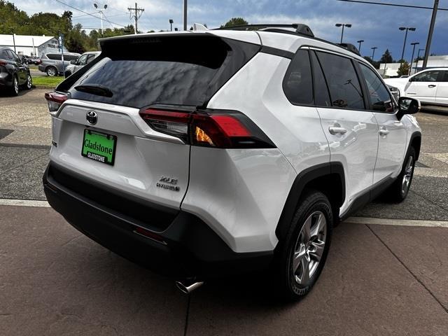 $37399 : 2024 RAV4 Hybrid XLE image 5