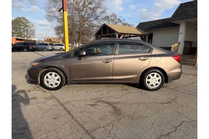2012 Civic LX image 5