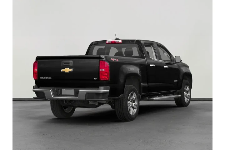 Chevrolet Colorado 2018 4x4 image 2