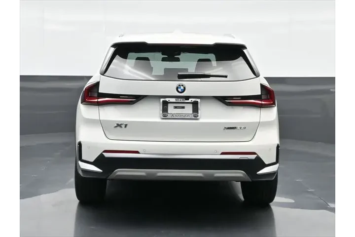 $34891 : BMW X1 2024 AWD xDrive28i 4d image 7