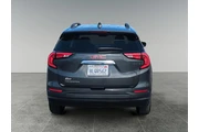 GMC Terrain 2020 SLE 4dr SUV thumbnail