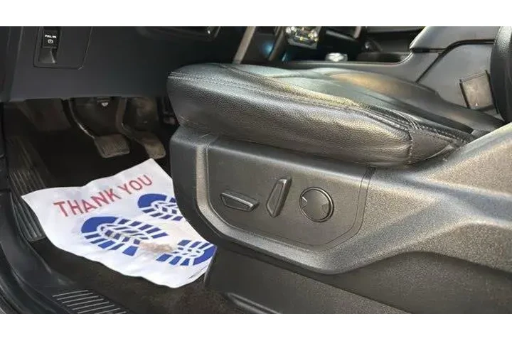 $23752 : Ford Expedition 2020 4x2 XLT image 10