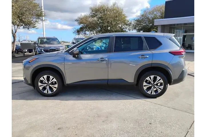 $21299 : Nissan Rogue 2023 AWD SV 4dr image 2