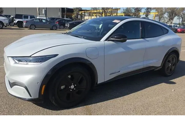 $35400 : Ford Mustang Mach-E 2023 AWD image 1