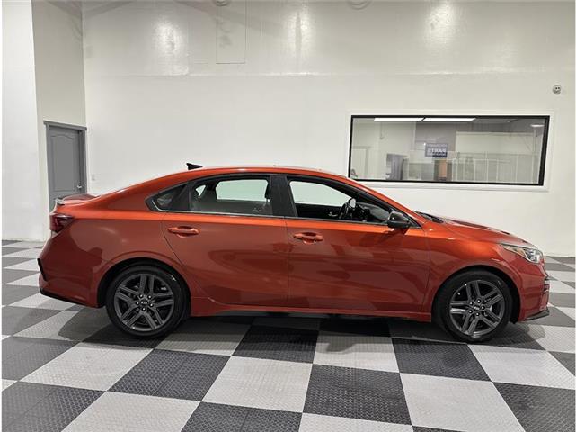 $17999 : 2021 KIA FORTE image 3