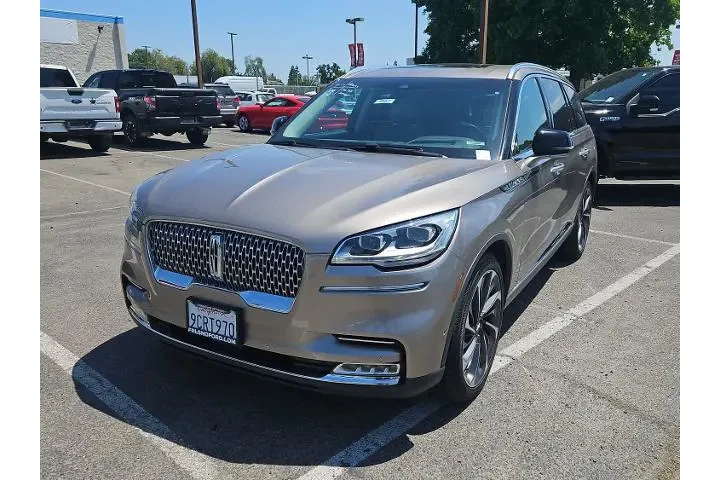 $30500 : Lincoln Aviator 2020 AWD Res image 1