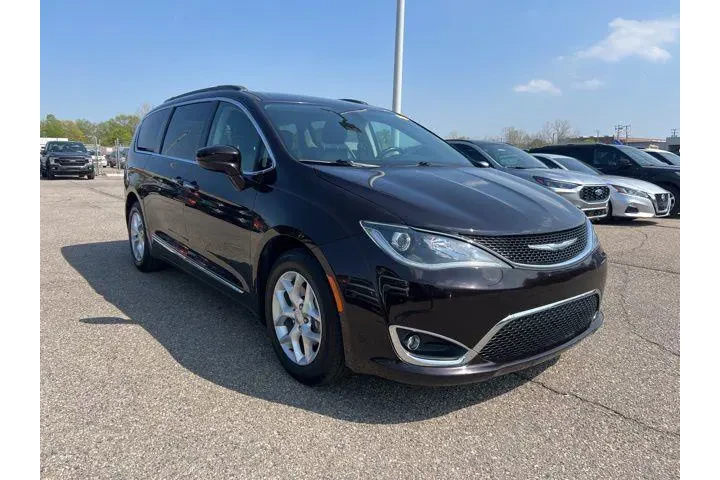 $12688 : Chrysler Pacifica 2017 Touri image 3