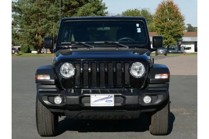 $30987 : Jeep Wrangler 2023 4x4 Sport image 3