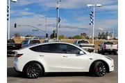 $33750 : Tesla Model Y 2023 AWD Perfo thumbnail
