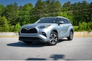 Toyota Highlander 2023 LE 4d en Greenville