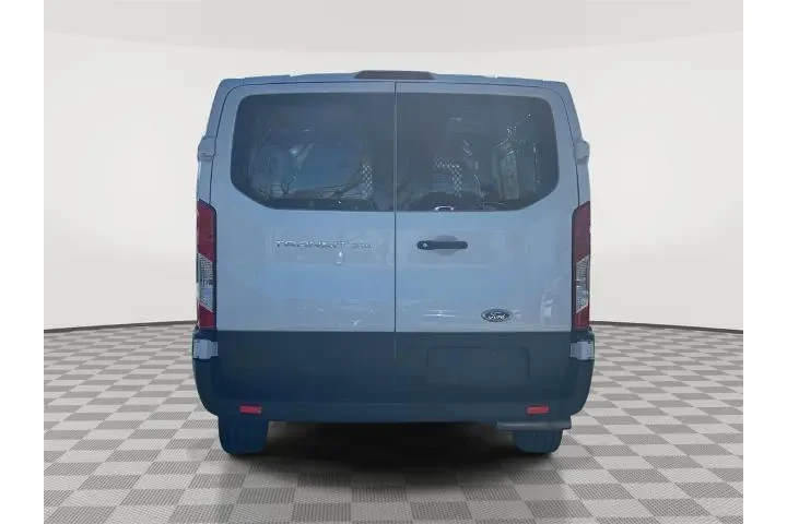 $30884 : Ford Transit 2024 250 3dr SW image 6